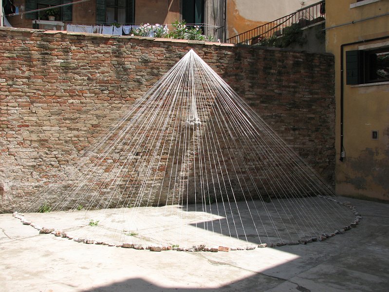 Courtyard_3_1.JPG - Half Soul, Half BodyVenice, 06-21/05/200963.4 kilos worth of stones